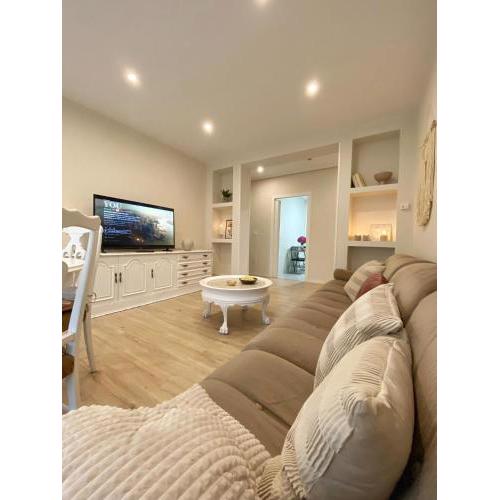 BRIGHT APARTMENT IN THE CENTER OF SANTANDER