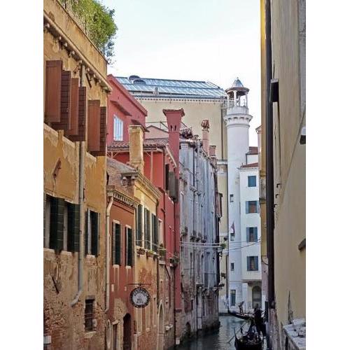 Bright apartment in the heart of Venice