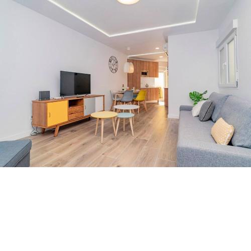 Bright apartment near Casa de Campo by Batuecas