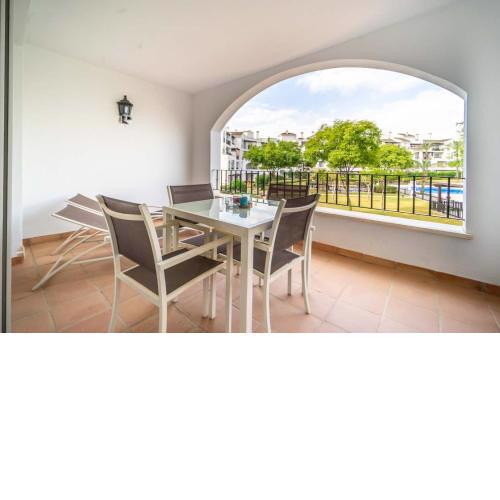 Bright Apartment with Pool Views - BA811