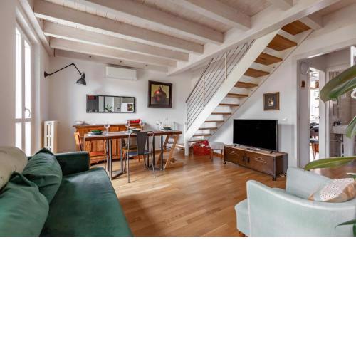 Bright APT in Città Studi x6 - Large Terrace!