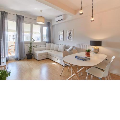 Bright Bright C- Modern apartment with terrace