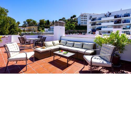Bright flat with pool in La Cala de Mijas Ref 84