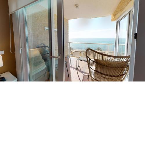 Bright Sea Views