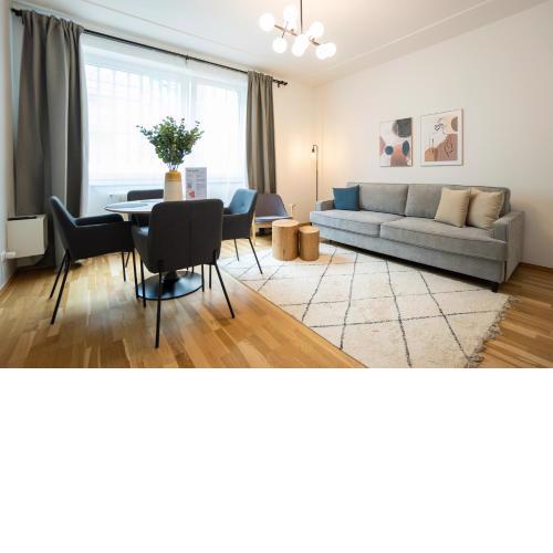 Bright stylish apartment in a top location