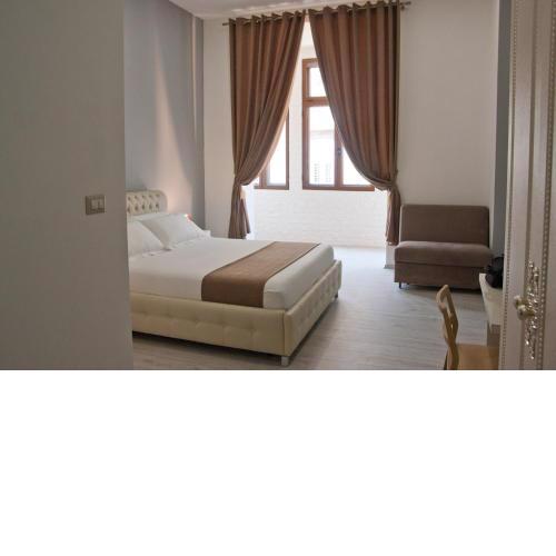 Brilliant Camere