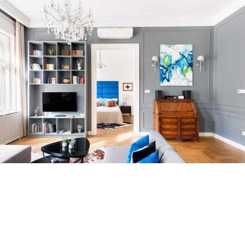 Broadway Residence