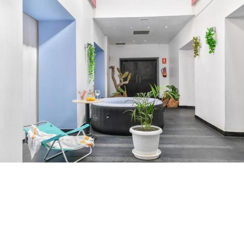 Brothers House