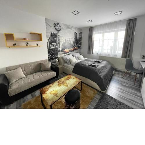 BRS22 Rooms