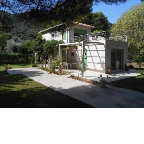 Brunello Seaside Apartments
