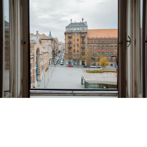 BudapeStayz - Bacso Apartments