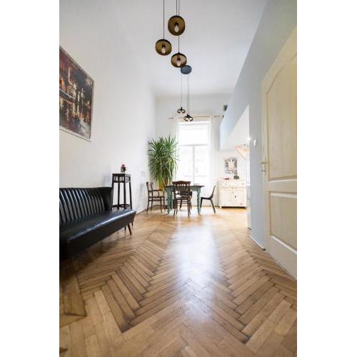 BudapeStayz - Jozsef Apartments