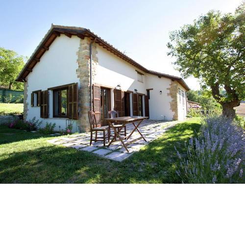 Budget Holiday Home in Marche with terrace and garden