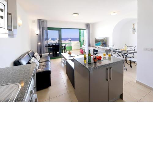 Buena Pesca 27, lovely 2 bed Old Town Harbour