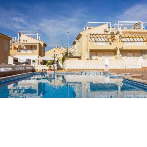 Bungalow con piscina Torrevieja