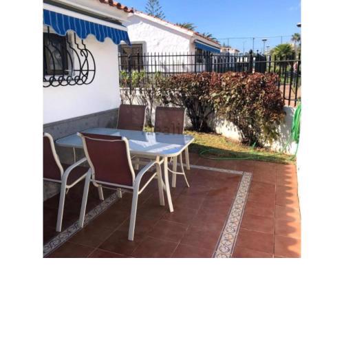 Bungalow Flor de Mayo