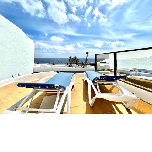 Bungalow FreeWifi, facing the ocean, nearby beach, Charco del Palo