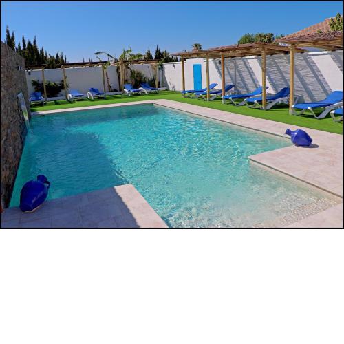 Bungalow La Roa V, con piscina compartida