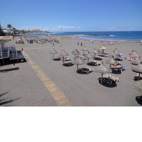 Bungalow Las Américas Beach and Night