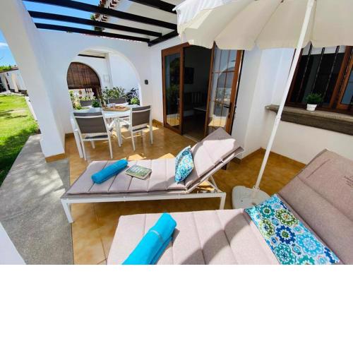 Bungalow Parque Golf by SunHousesCanarias