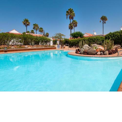 Bungalow with terrace in Maspalomas DS50