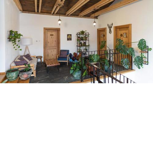BURINA plant-based residence