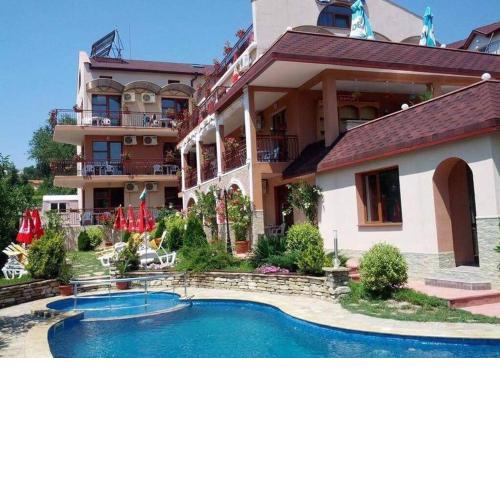Byala Perla Family Hotel