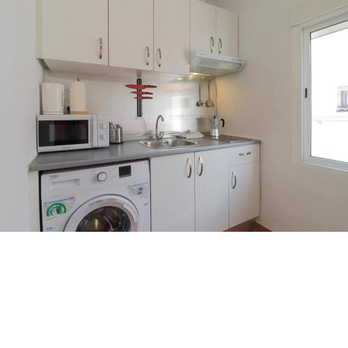 C75 - Comfy 3 Bedroom Near City Center