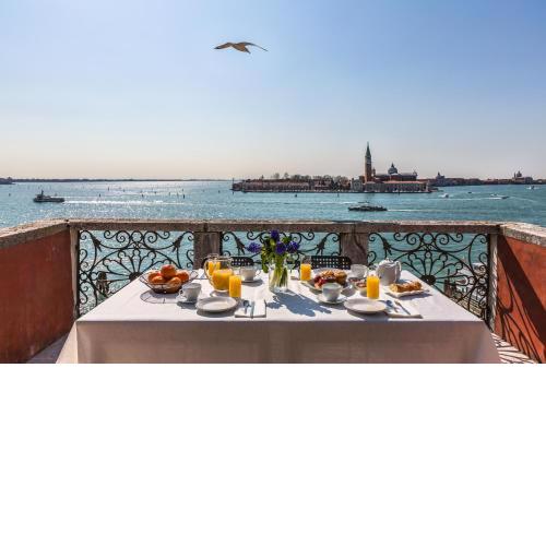 Ca' del Santo Canal View and Terrace