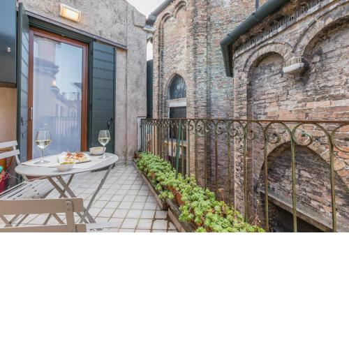 Ca' Della Frutta Venetian Apartment