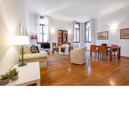 Ca Jole San Marco Apartment M02704210223