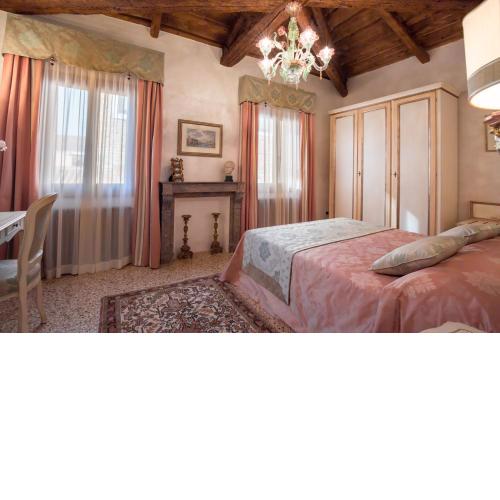 Cà Manzoni Apartment with Terrace