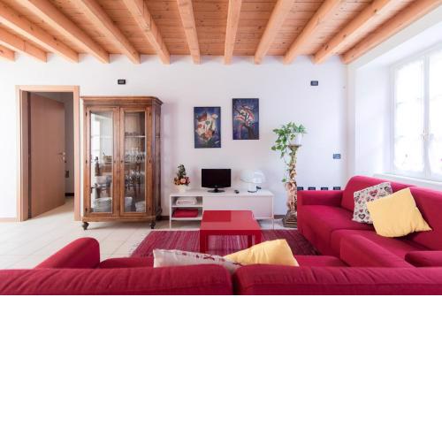 "Ca' Mia" On The Lake - By House Of Travelers -