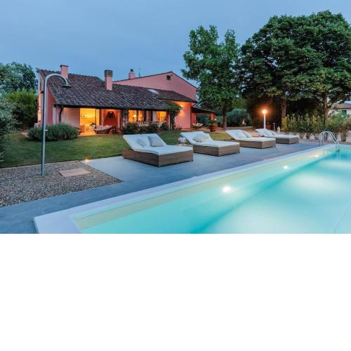 Cà Uvenere, Modern Farmhouse with Pool