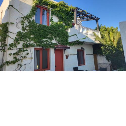 Cabana Maisonette Sea View for up to 8 persons