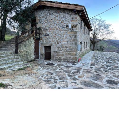 Cabaña Pasiega El Ojal