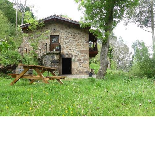 Cabaña pasiega Las Lugas