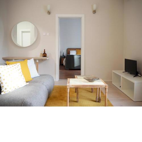 Caché ✦ Bright One-Bedroom Apartment in Sofia