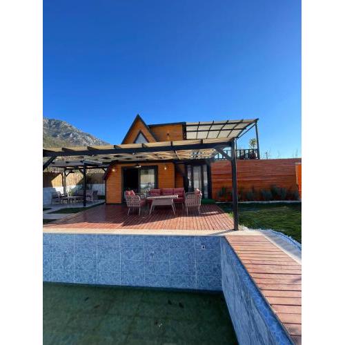 Cadianda Bungalove