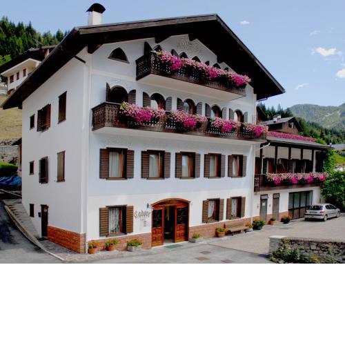 Cadore Haus
