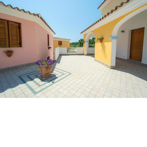 Cala Viola Trilo Apartments - Happy Rentals