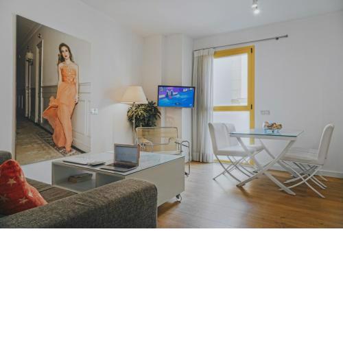 Caleta Homes - Apartamentos Pompidou