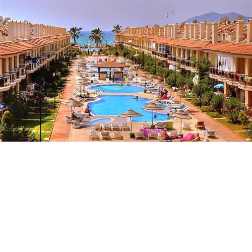 Çalış, Sunset BEACH Club