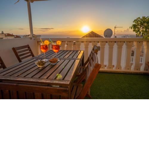 Callao Duplex Sunset love