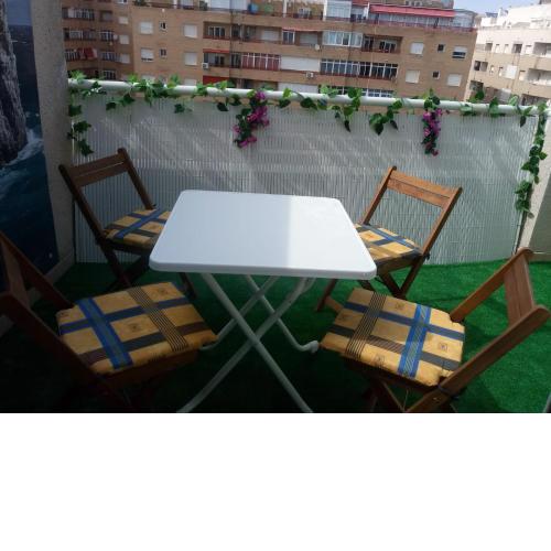 Calle San Emigdio 10