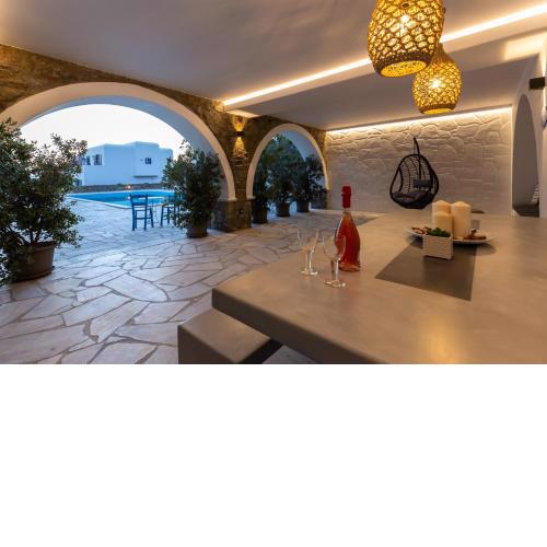 Callisti Mykonos Town with pool view