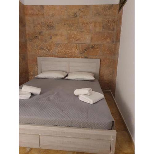 Callisto room 1