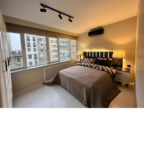 Calm & Cosy Flat in Perfect Location Nişantaşı