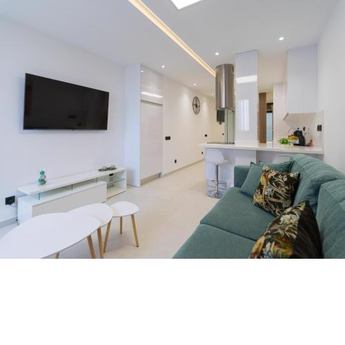 Camden Home By CanariasGetaway