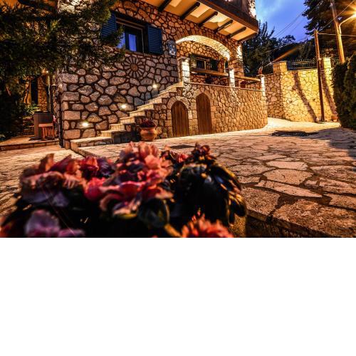 Camelia Suites